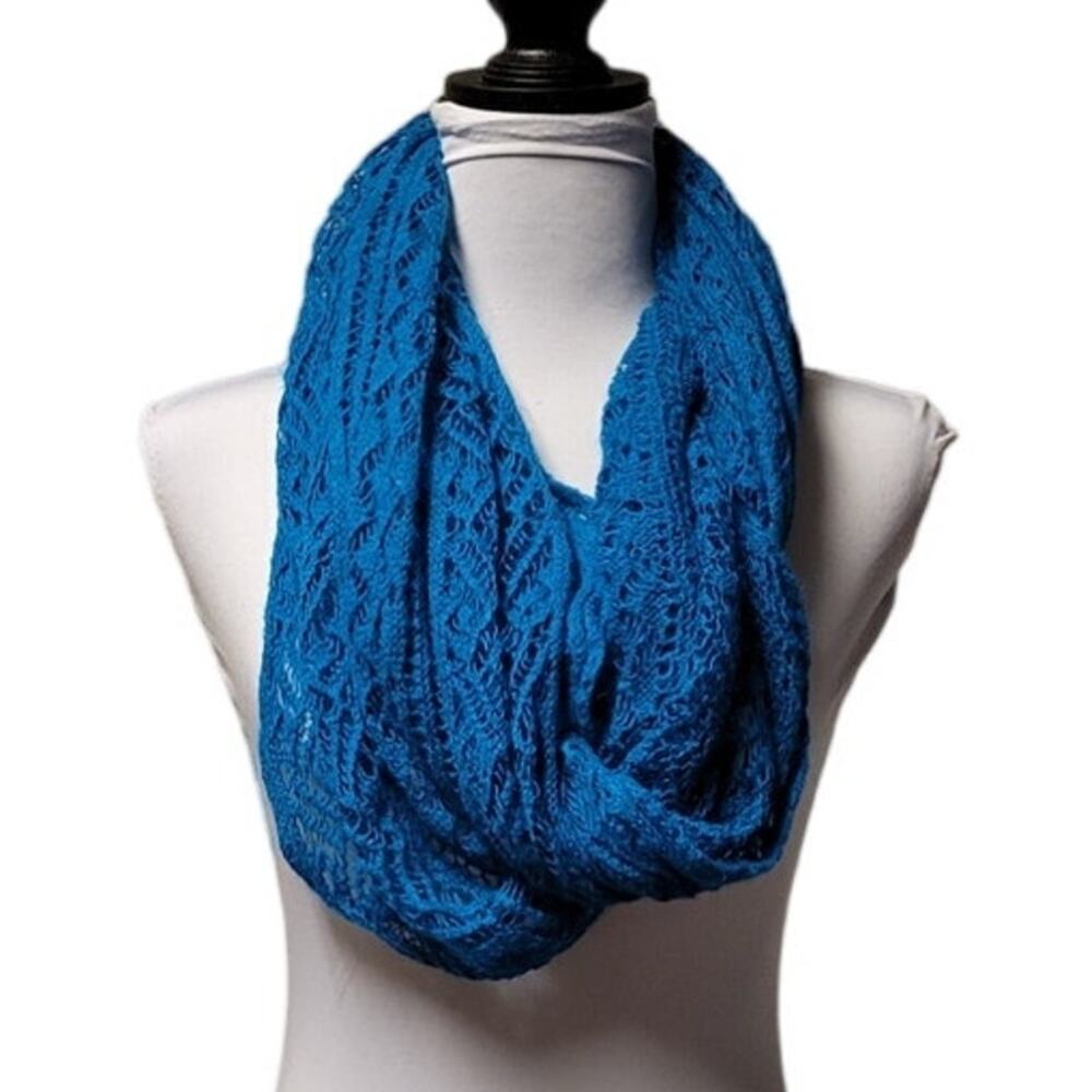 Turquoise Crochet Infinity Scarf‎ Cottage Core Pop of Color Warm & Cozy Winter